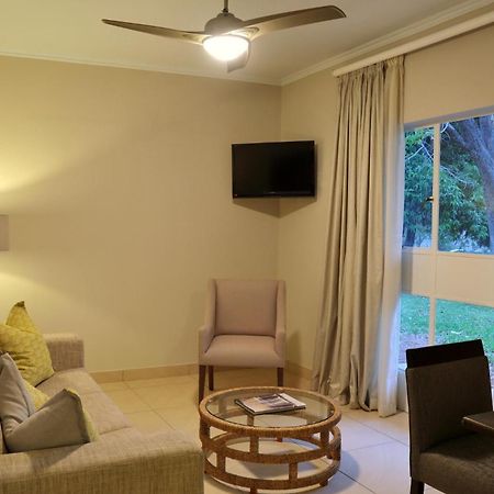 Cresta Sprayview Victoria Falls Exterior photo