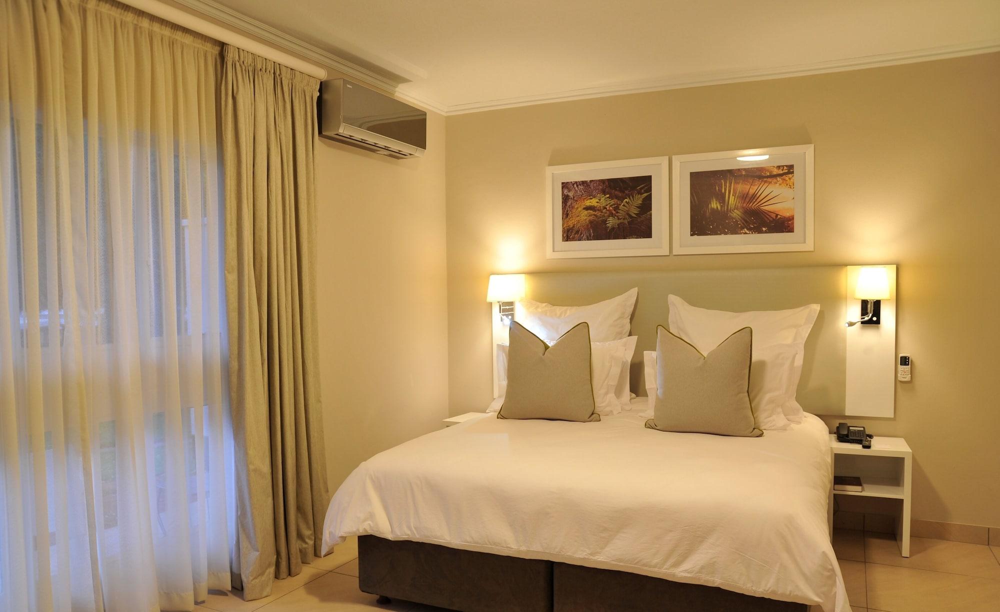 Cresta Sprayview Victoria Falls Exterior photo
